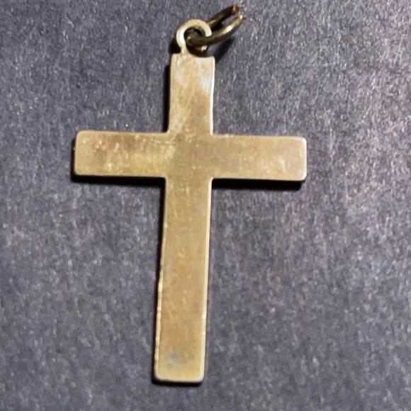 Beautiful vintage Cross Etched/Engraved Pendant 🌺 - Picture 2 of 13